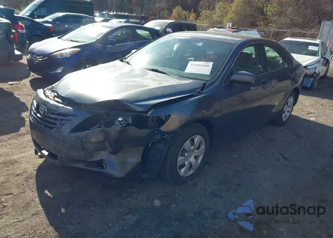 2008 Toyota Camry Le z USA, uszkodzony, nr VIN 4T1BE46K58U775159